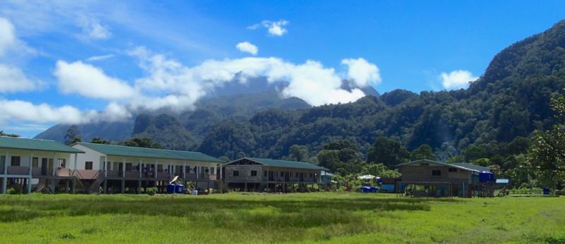 View from Batu Bungan @2015 View from Batu Bungan @2015 (The Pinnacles Hike, Mulu National Park)