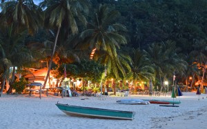 Bar and restaurant at Salang, Tioman (Tioman Dive Blog)