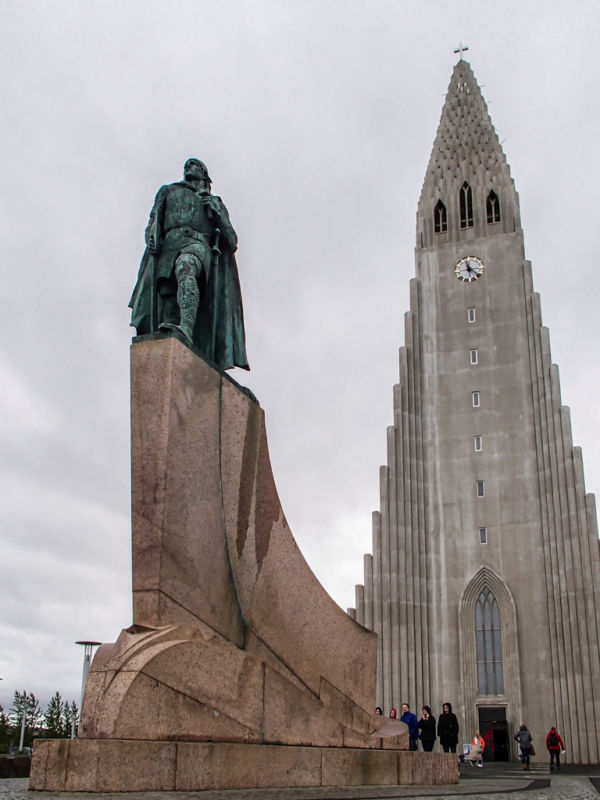 Hallgrímskirkja (Attractions around Reykjavik)
