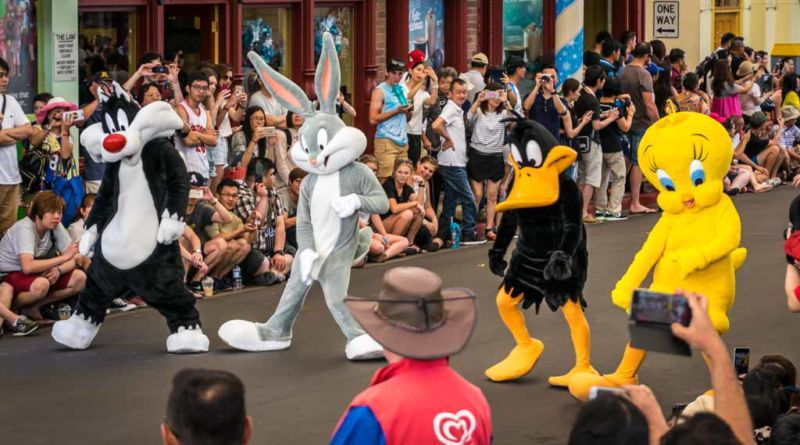 The highlight of the day is the daily 3.30pm “All Star Parade”. (Top places to visit in Gold Coast)