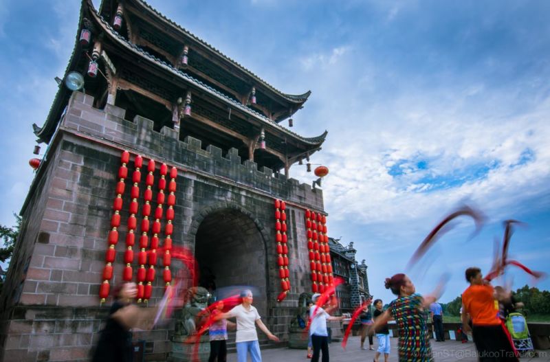 Pier in HuangLongXi (Chengdu, China)