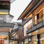 "TaiKoo Li", a relatively new entertainment precinct in Chengdu (China). It is an open-plan and low-rise upmarket shopping and F&B district in the heart of the city, beside the popular Daci Temple.