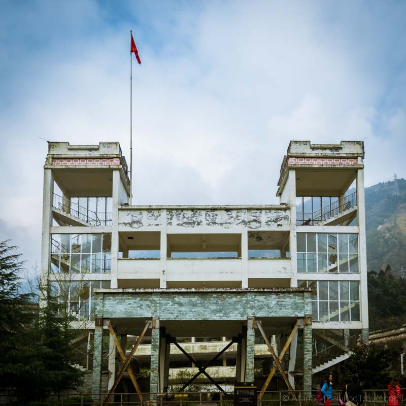 The lone unscathed structure in Xuankou Middle School (Mar-2017), YingXiuZhen