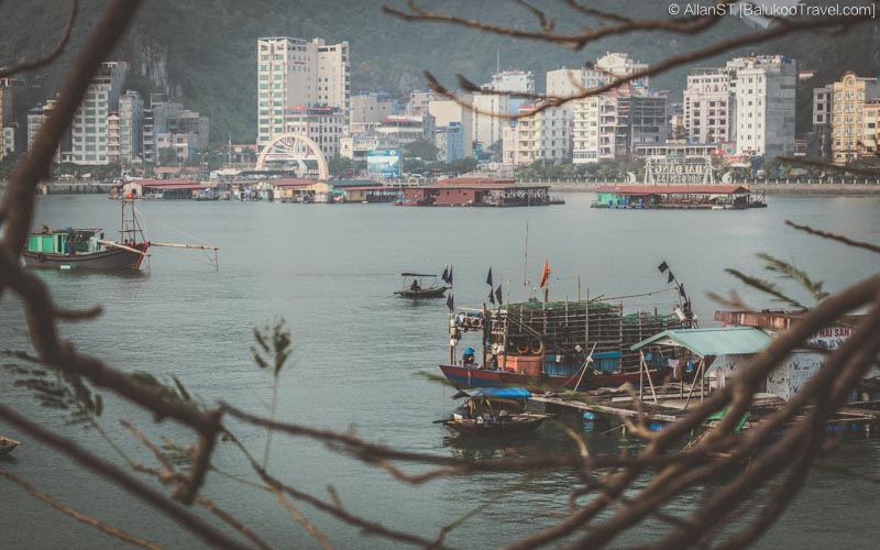 Cat Ba town (Vietnam) (Cat Ba Island and Ha Long Bay Travel Guide)