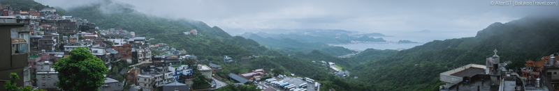 Panoramic view from Jiufen Old Street viewing platform (in front of 7-Eleven) (Taiwan) @2016 Panoramic view from Jiufen Old Street viewing platform (in front of 7-Eleven) (Taiwan) @2016 (Pingxi and Jiufen Travel Guide)