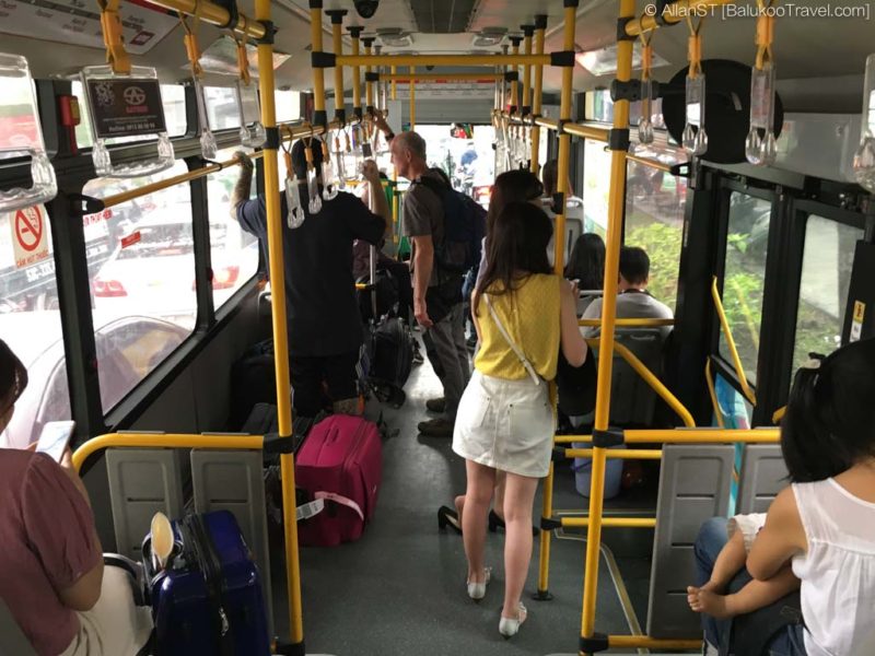 Airport Bus No.109 from Tan Son Nhat International Airport to Ho Chi Minh City centre