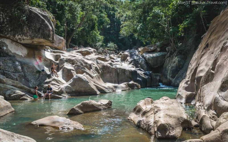 Cross this rock pool to reach Ba Ho Waterfall #3. Notice the "3" painted on the rock (pic left). Nha Trang, Vietnam.