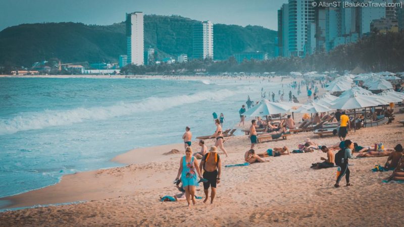 Nha Trang Beach is the city's trump card and is popular with both local and foreign tourist