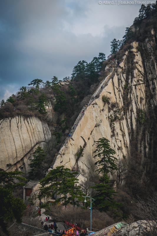 Canglong Ling (苍龙岭) stairway Canglong Ling (苍龙岭) stairway