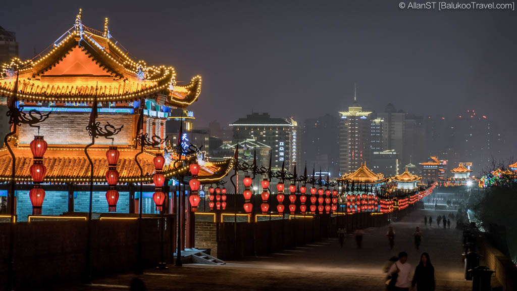 Xi'an City Wall (Xi'an Attractions) Xi'an City Wall (Xi'an Attractions)