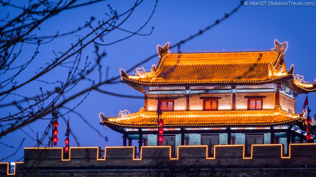 Xi'an City Wall (Xi'an Attractions) Xi'an City Wall (Xi'an Attractions)