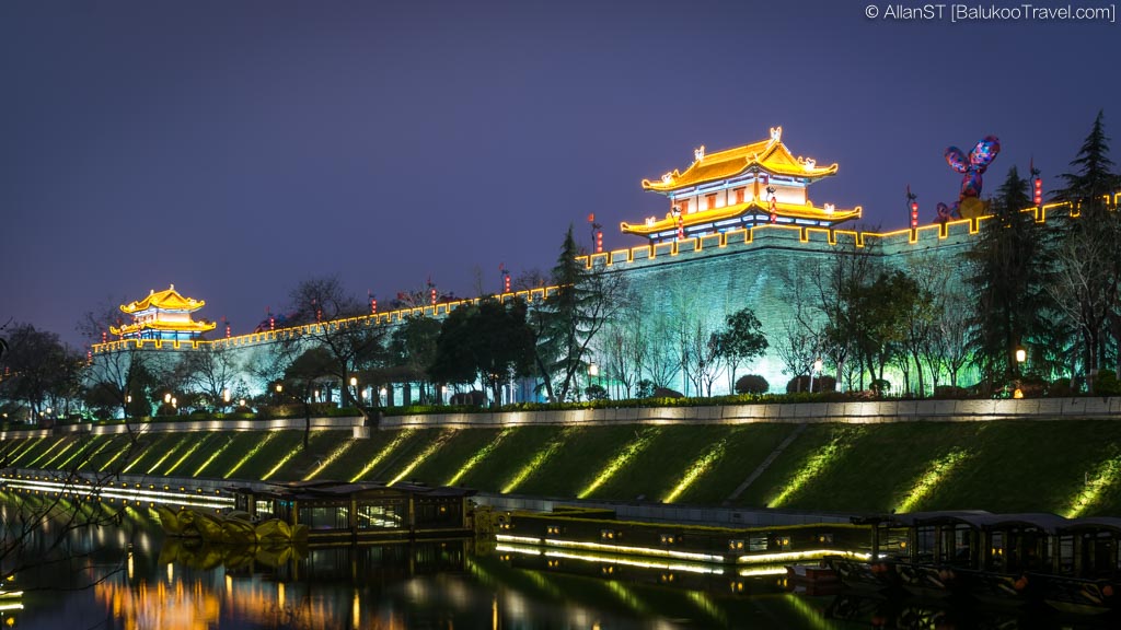 Xi'an City Wall (Xi'an Attractions) Xi'an City Wall (Xi'an Attractions)