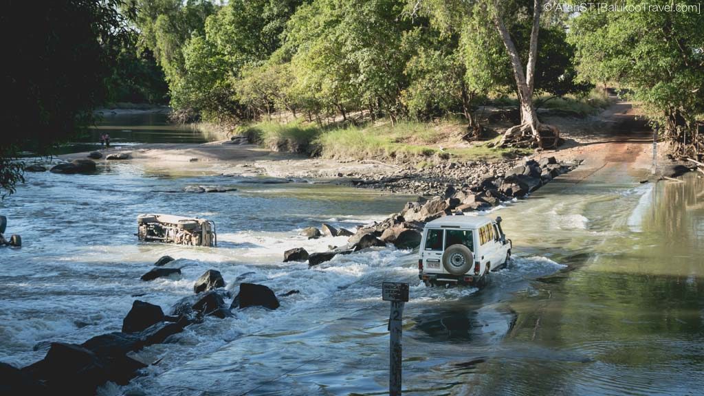 Cahills Crossing