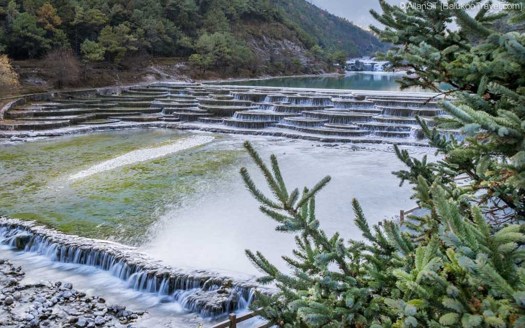 White Water Terrace, Blue Moon Valley (Jade Dragon Snow Mountain) (3 Must-See Places in Lijiang) Jade Dragon Snow Mountain, YuLong Snow Mountain (玉龙雪山) (3 Must-See Places in Lijiang)