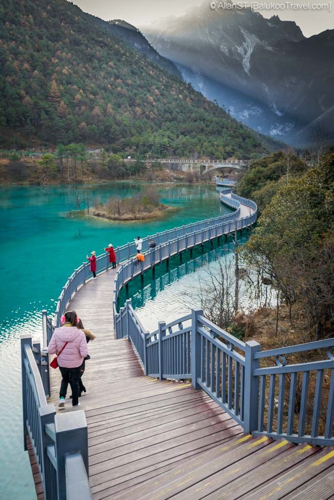 Jade-Like Wine Lake (YuYe Lake), Blue Moon Valley (Jade Dragon Snow Mountain) Jade Dragon Snow Mountain, YuLong Snow Mountain (玉龙雪山) (3 Must-See Places in Lijiang)