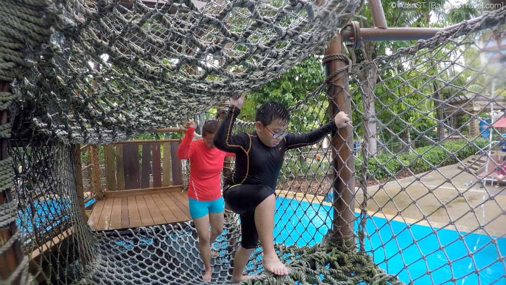 Big Bucket Treehouse 