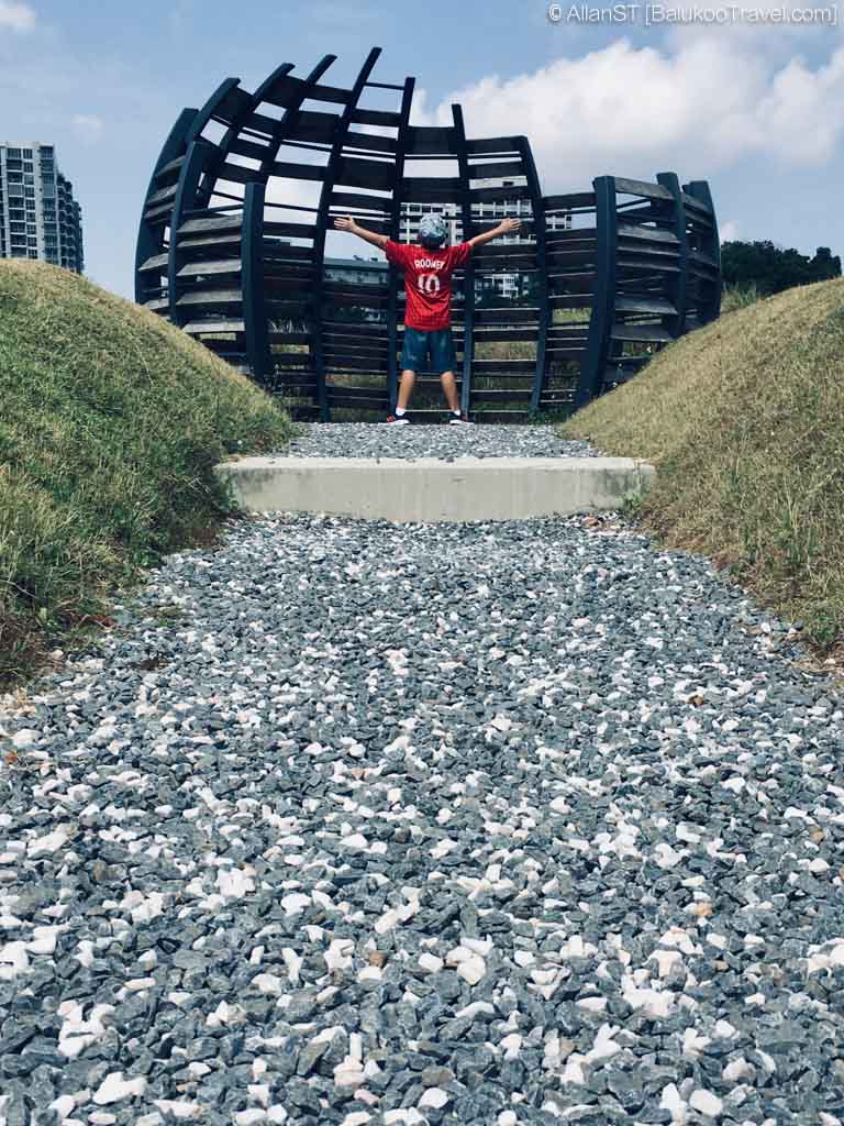 Bird hides at Grasslands