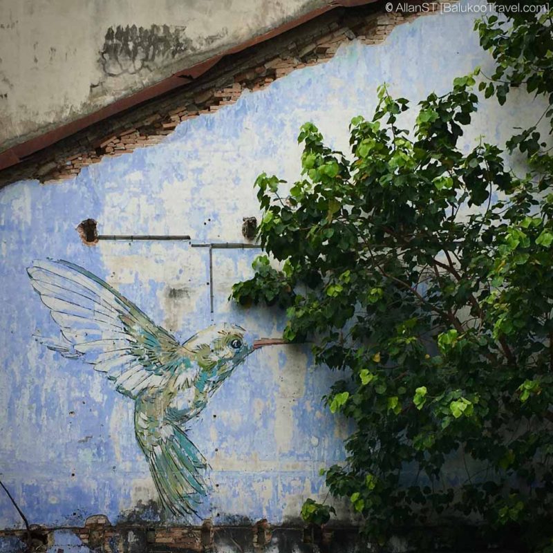 Ipoh Street Art - Hummingbird, Ipoh old town, Malaysia Ipoh Street Art Map - Hummingbird, Ipoh old town, Malaysia