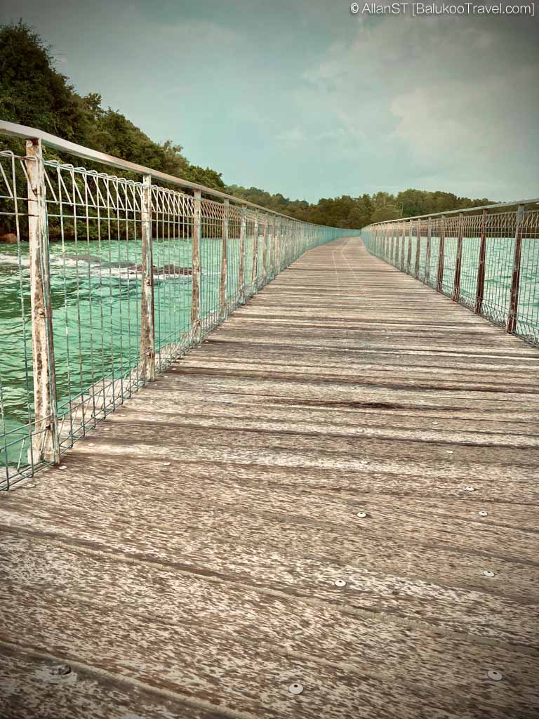 Great lines! Chek Jawa Wetlands