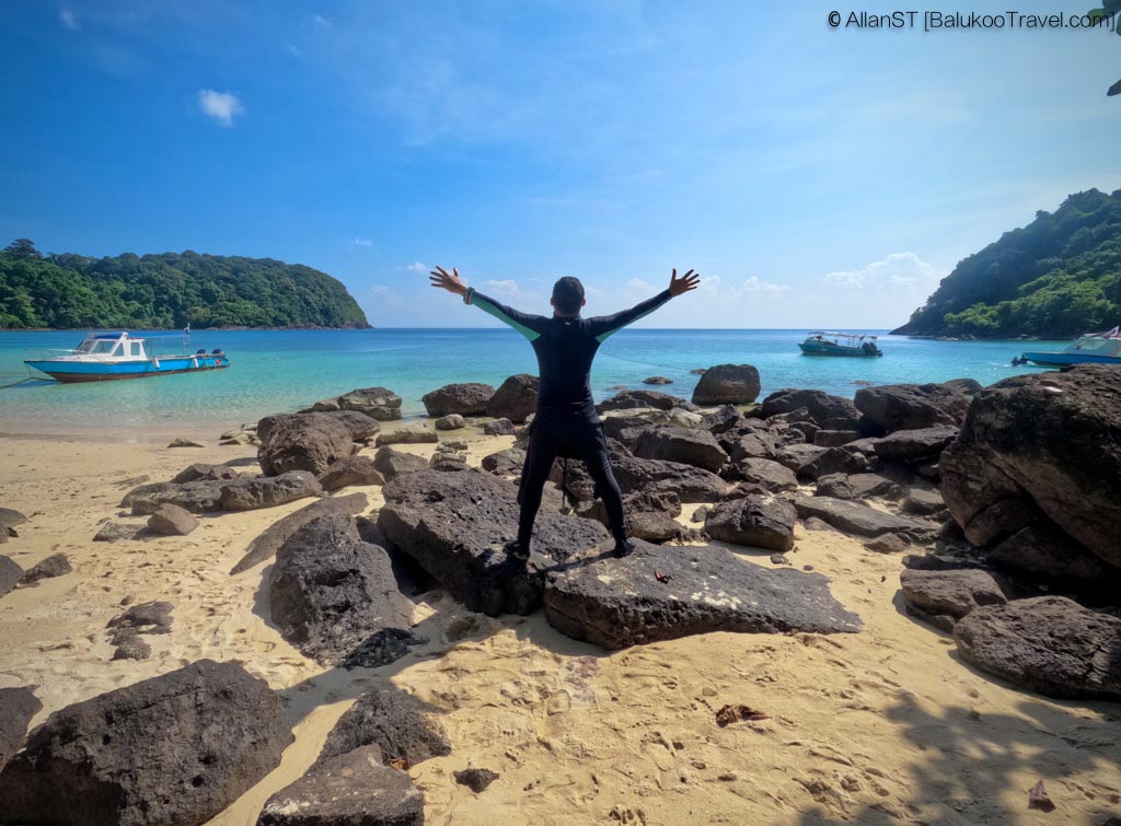 Scuba diving and snorkelling are the two main activities on Pulau Tenggol