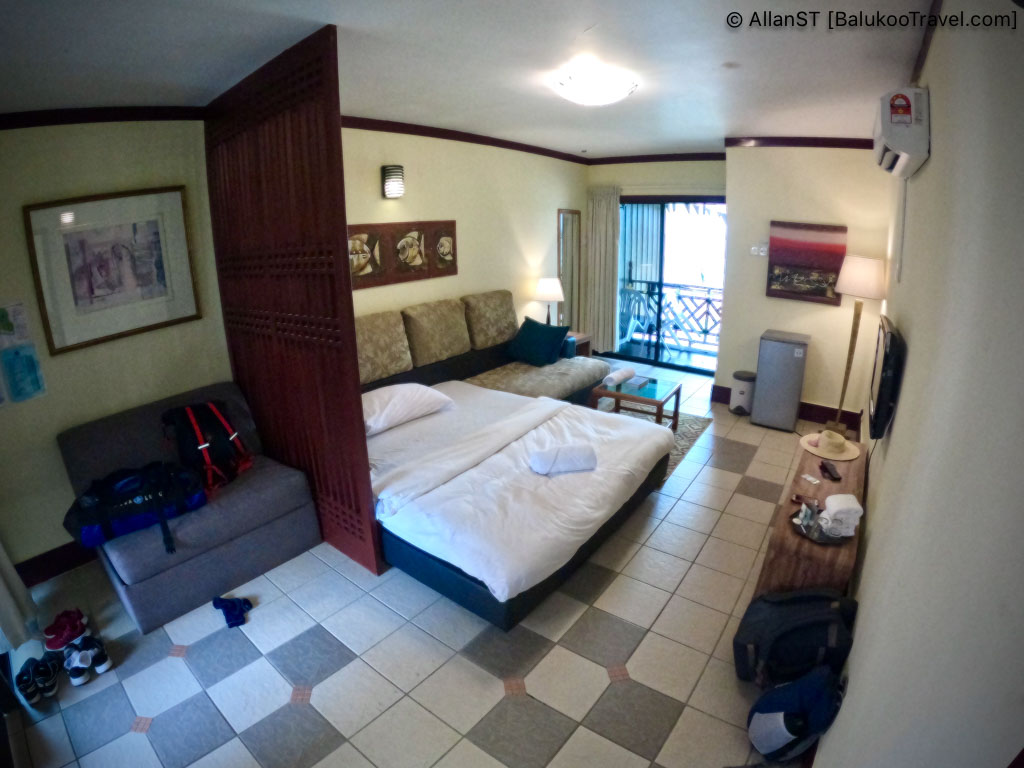 We stayed at the Deluxe Suite Beach Front Room