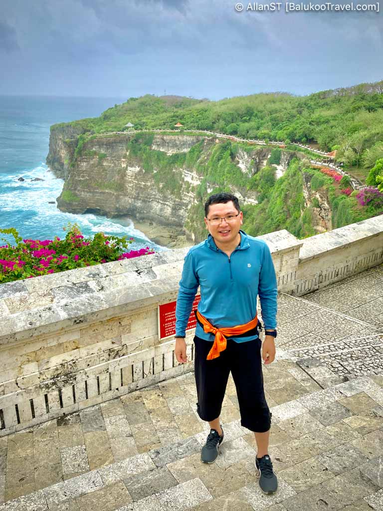 The temple is renowned for it's panoramic sea views and charming sunsets (Uluwatu Temple)