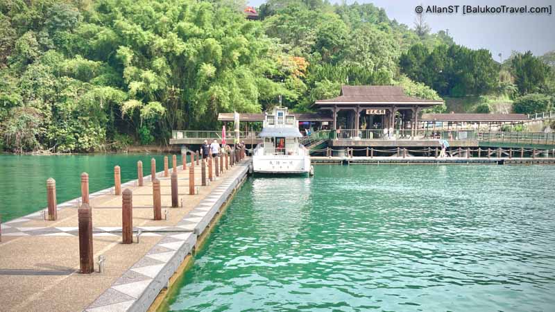 One of the stops on the lake cruises (Sun Moon Lake 日月潭)