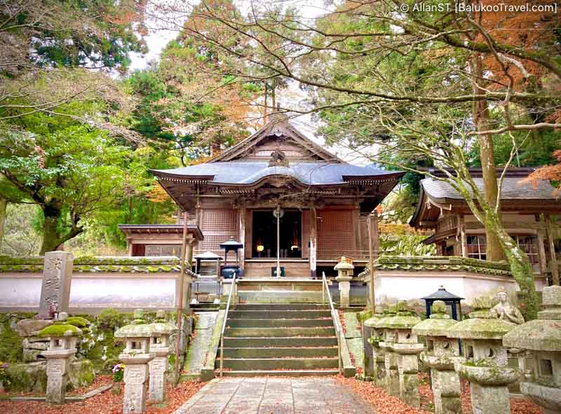 The temple is also known as the Kannon of Raizan due to its impressive statue of the goddess of compassion. The temple is also known as the Kannon of Raizan due to its impressive statue of the goddess of compassion.