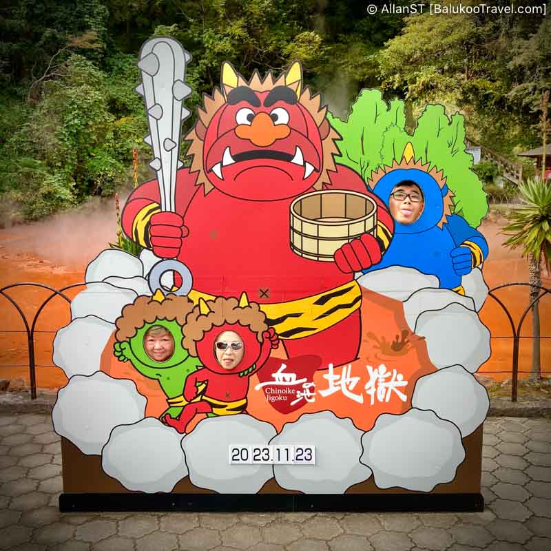 The name comes from the vivid red colour of its main geothermal pool, which is due to the natural presence of iron oxide and magnesium oxide. (Chinoike Jigoku)