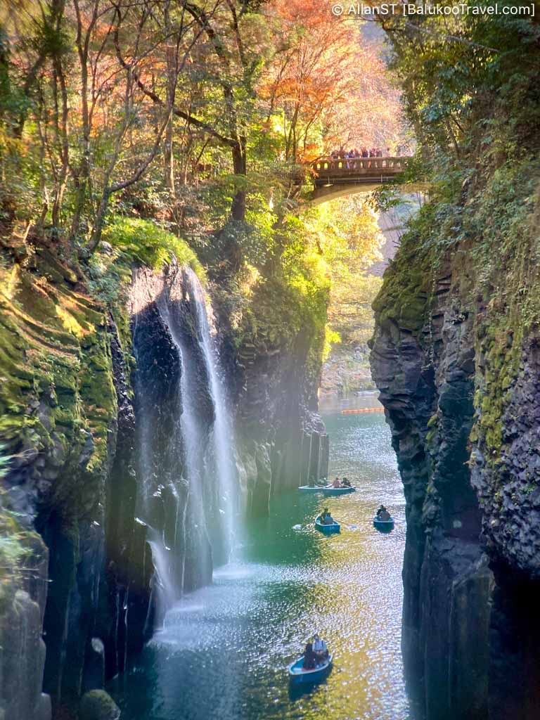 The stunning Manai Falls The stunning Manai Falls