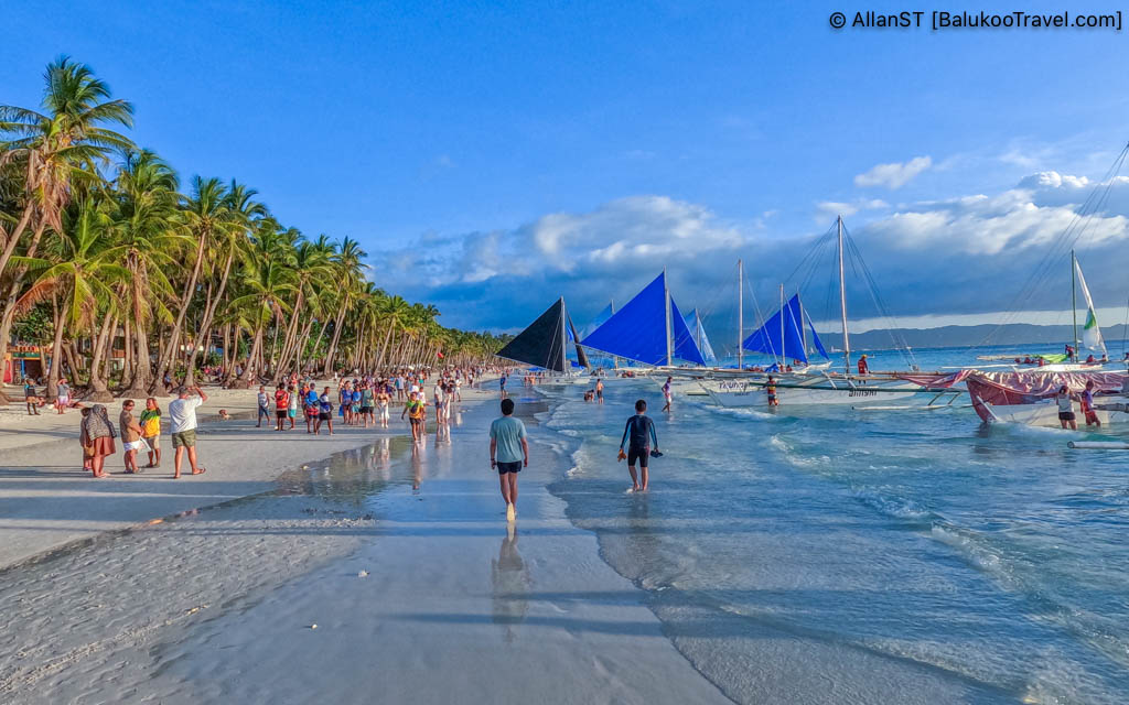 White Beach, Boracay 2024