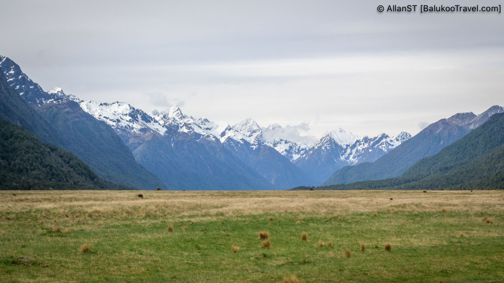 Eglinton Flats, along the way from Te Anau to Milford Sound