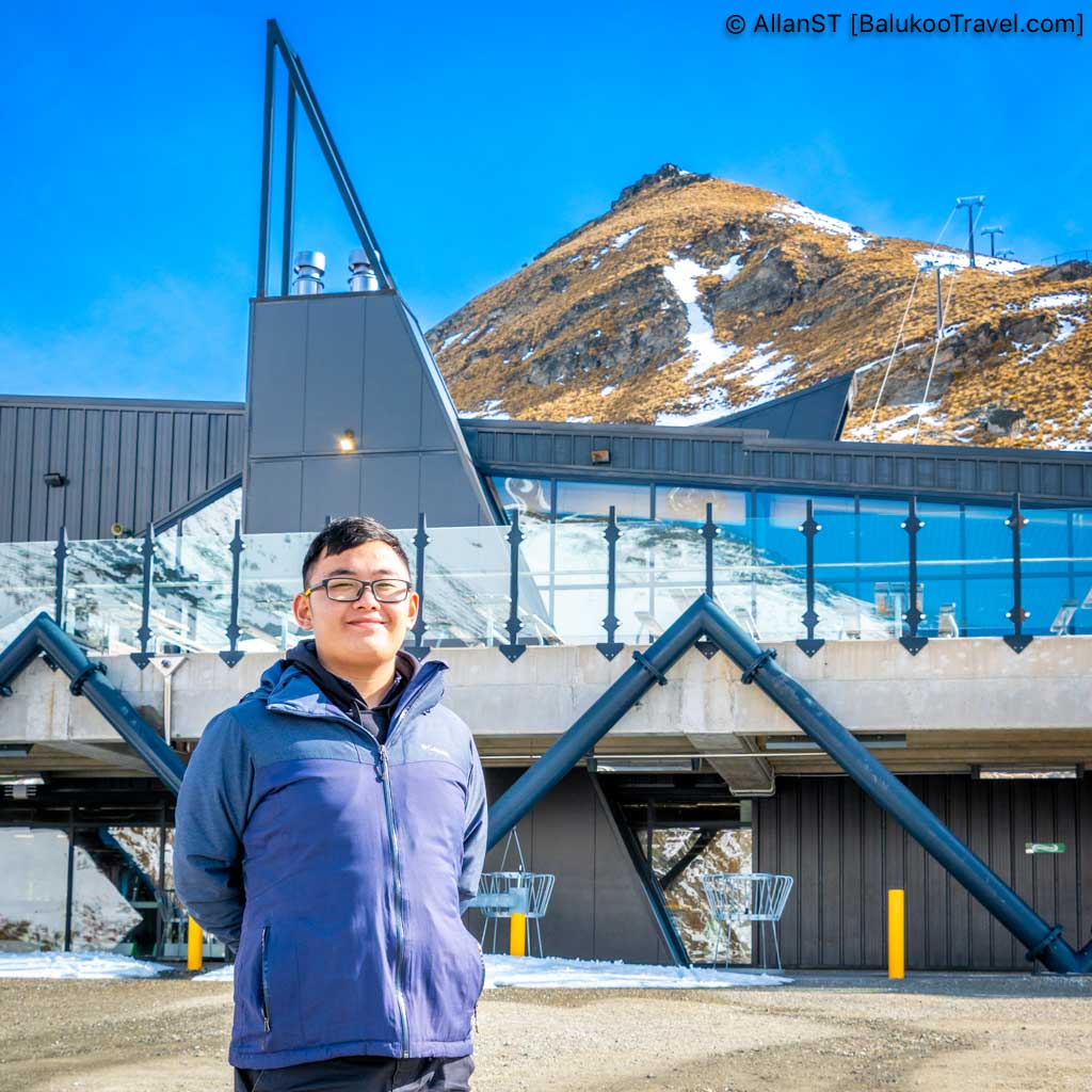Outside the ski seasons, the ski area/facilities are closed. However, visitors can still freely explore the area Outside the ski seasons, the ski area/facilities are closed. However, visitors can still freely explore the area