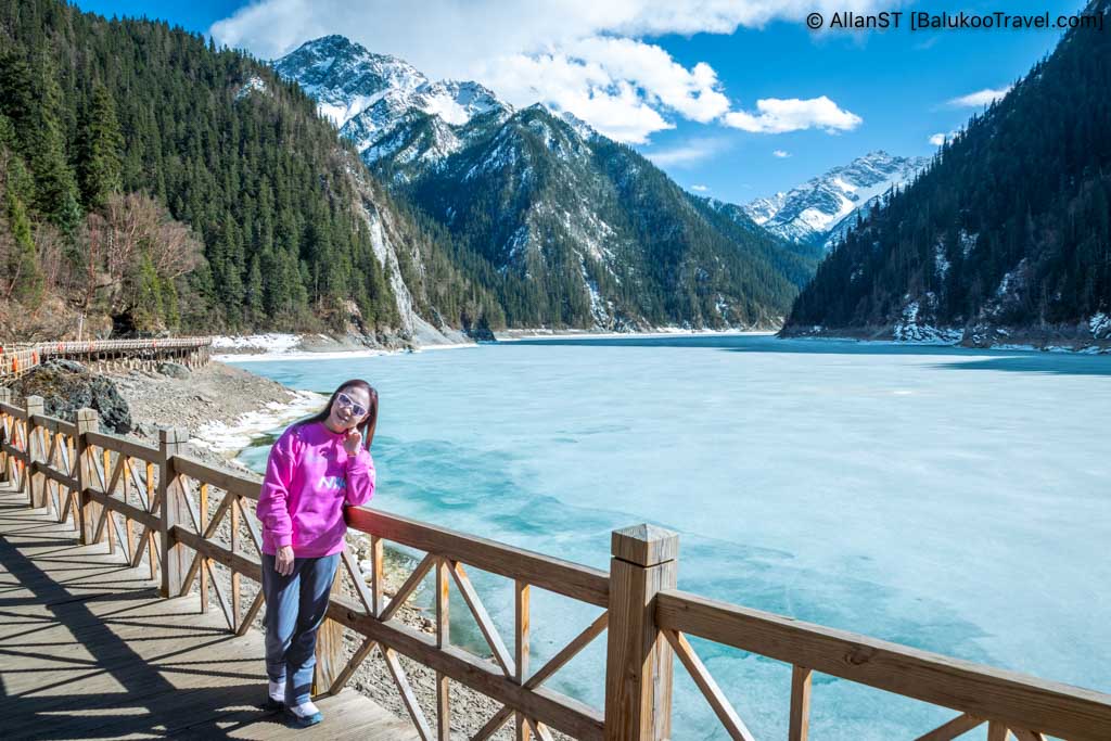 Jiuzhaigou Guide: Long Lake (长海) in Zechawa Valley (则查洼沟)