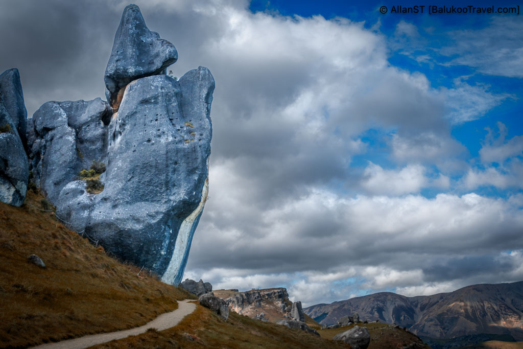The area is a favorite among hikers, climbers, and photographers, and has spiritual significance for many visitors. Arthur’s Pass The area is a favorite among hikers, climbers, and photographers, and has spiritual significance for many visitors.