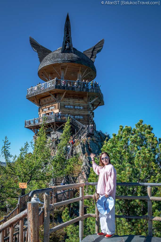 1068 steps to the top of Fish Viewing Tower 观鱼台